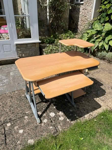 Photo of free Computer desk (BA4) #1