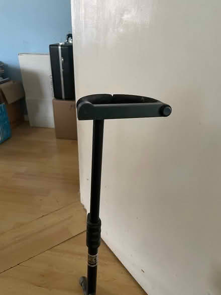 Photo of free Single Guitar Stand (Purbeck District BH19) #3