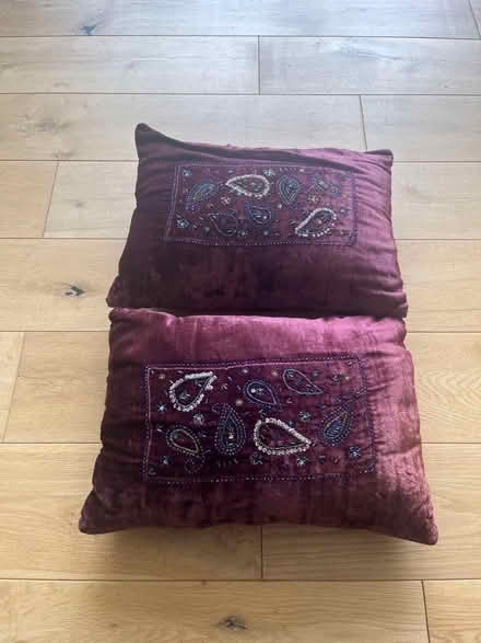 Photo of free 2 cushions (Stepney E1) #1