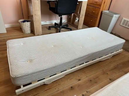 Photo of free Single pop up trundle bed (South Norwood) #3