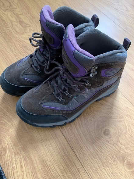 Photo of free Walking boots Size 6 (adult) (Castleton OL11) #1