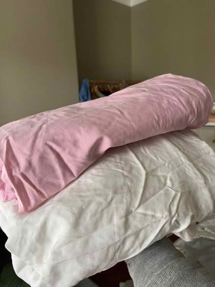 Photo of free Single fitted sheets (Barton upon Irwell M30) #1