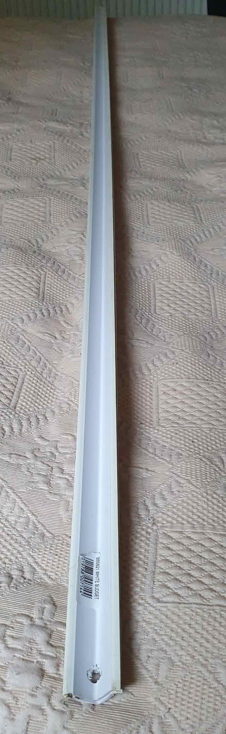 Photo of free bath trim, white (Mansewood G43) #1