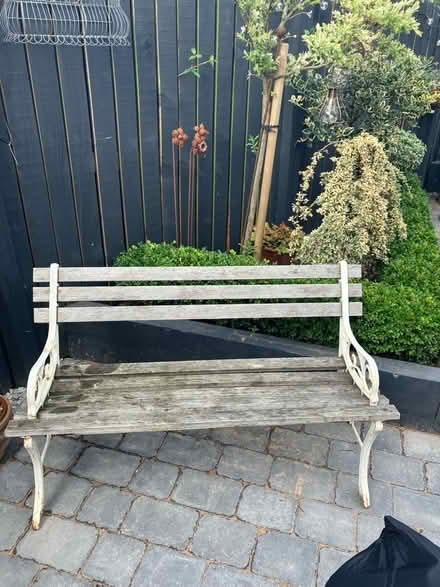 Photo of free Vintage style garden bench (Harworth, Doncaster DN11) #4