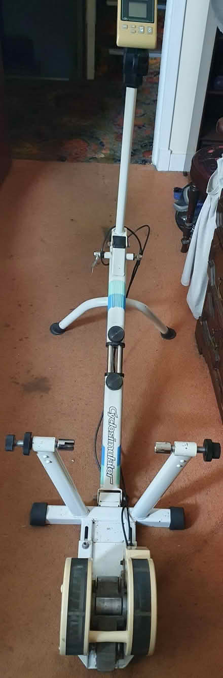 Photo of free Cycle trainer (Mansewood G43) #2