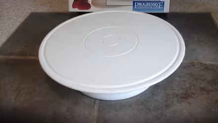 Photo of free Revolving Cake Platter (Leyland PR25) #2