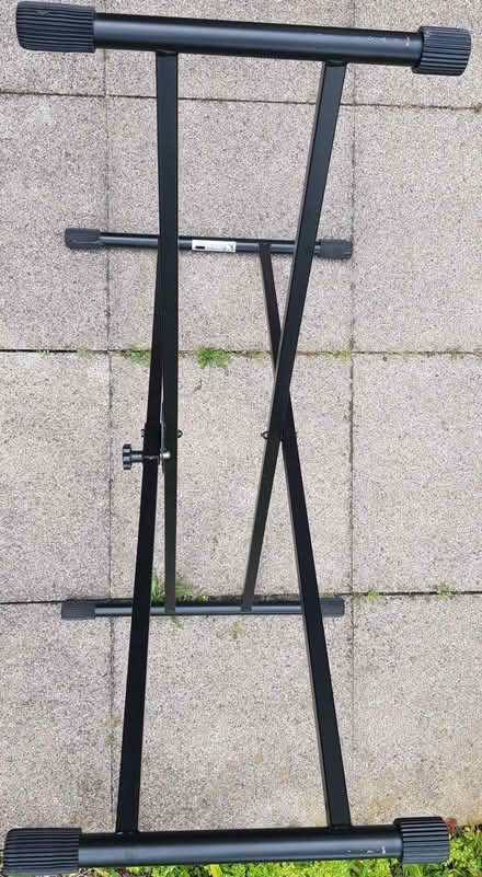 Photo of free Kinsman KSS05 Single Braced Seated Low Level Keyboard Stand (Ladderstile Gate KT2) #1