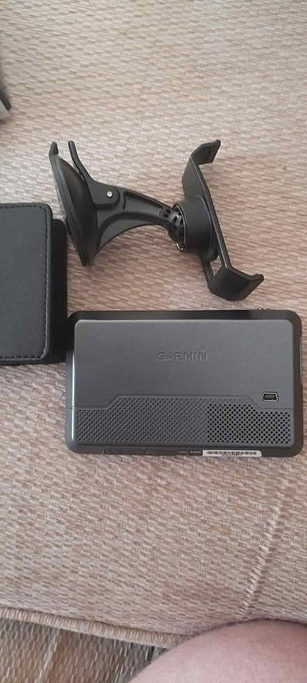 Photo of free Garmin Sat Nav and Travel Pack (WA5) #3