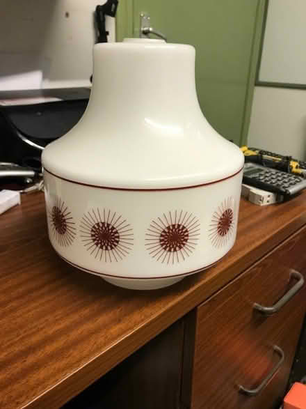 Photo of free 1960`s/70`s glass lampshade (Newton Reigny CA11) #1