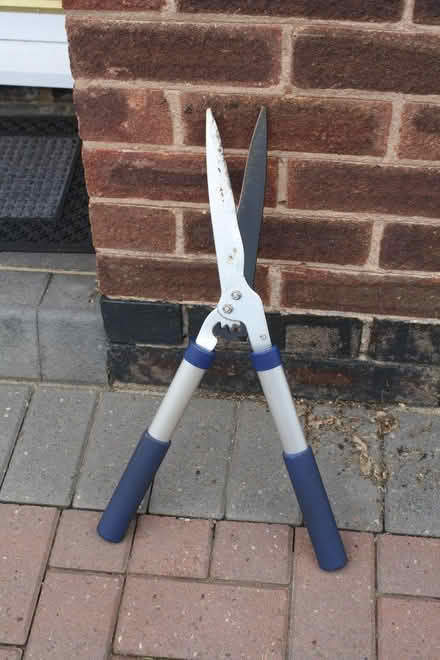 Photo of free Hedging Shears (Corley CV7) #1