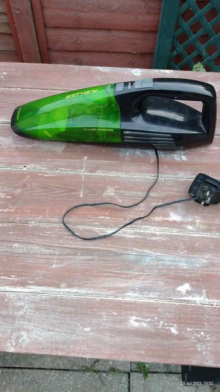 Photo of free Cordless vacuum (Leighton Buzzard LU7) #1
