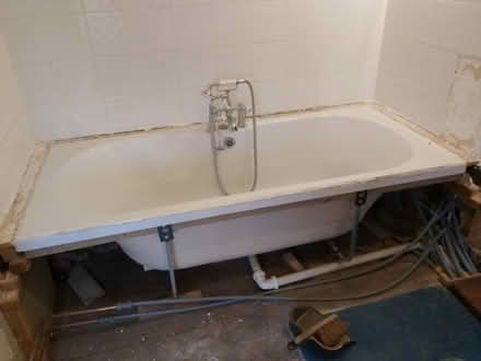 Photo of free Bath (Marston HR6) #1