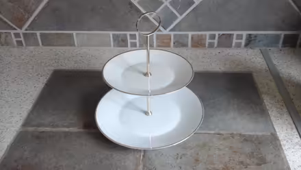 Photo of free Retro Cake Stand (Leyland PR25) #1