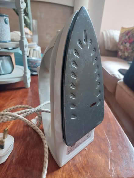 Photo of free Iron from Argos (Wolverhampton WV3) #1