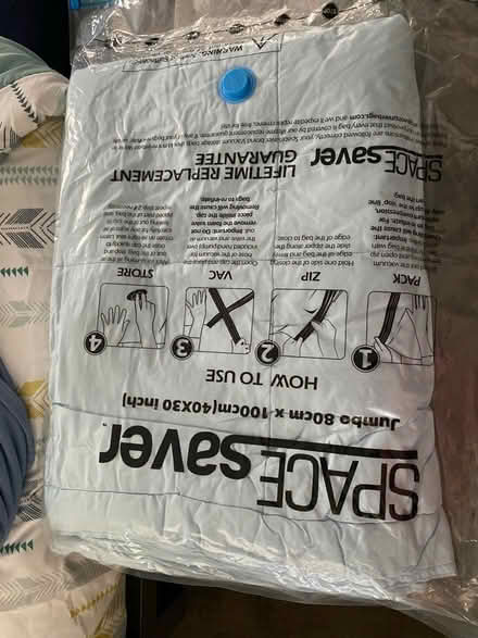 Photo of free 2 Full-sized blankets (Kingman Park) #1