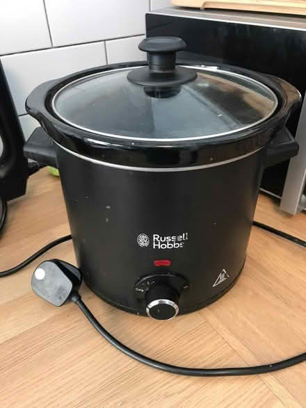 Photo of free Slow cooker - Russell Hobbs (LA1 Skerton) #2