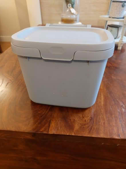 Photo of free Kitchen caddy (Wolverhampton WV3) #1