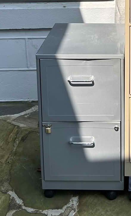 Photo of free Two drawer, short filing cabinet (NW DC Friendship/Chevy Chase) #1