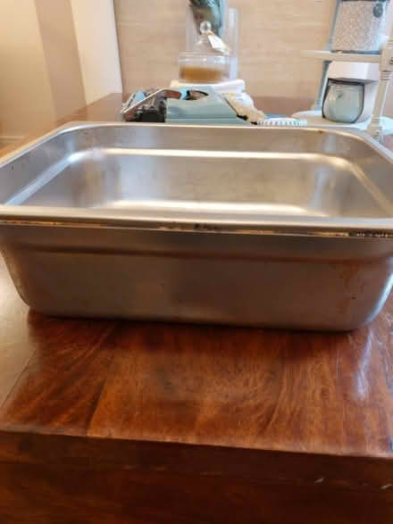 Photo of free Metal roasting tin (Wolverhampton WV3) #2