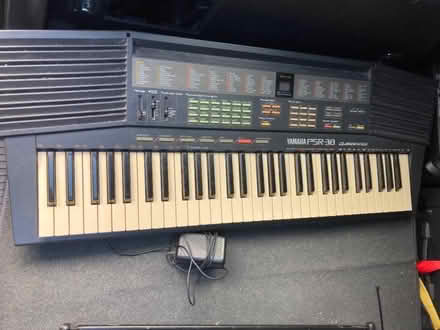 Photo of free Yamaha Keyboard (Llandrindod LD1) #1