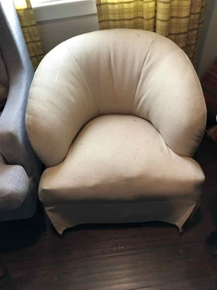 Photo of free Barrel Chair (8801 Barber in Sherwood) #1