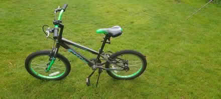Photo of free Kids bike - ages 5+ (Irthlingborough) #2