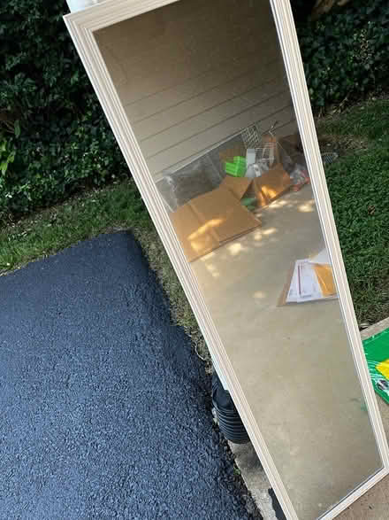 Photo of free Granite and porcelain; mirror-metal (Springfield, VA Saratoga) #3