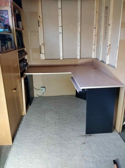 Photo of free Desk w/ Local Delivery (El Sobrante) #2