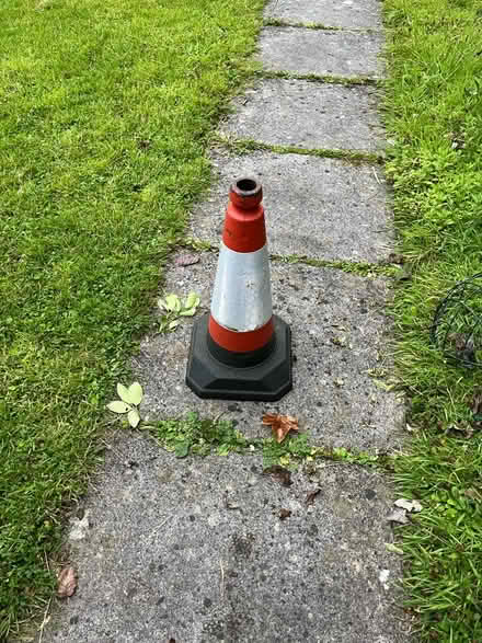 Photo of free Small traffic cone (Penarth CF64) #1