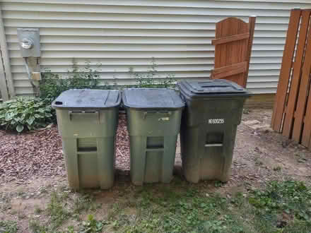 Photo of free Large Rubbermaid trash cans gc (Montgomery Village-Airport) #2