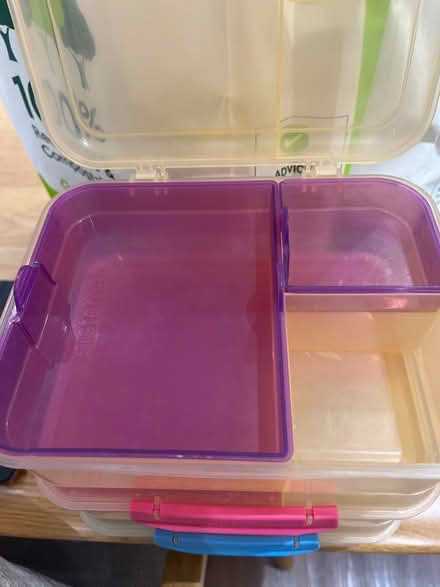 Photo of free 3 lunch boxes (OX1, Kennington) #2