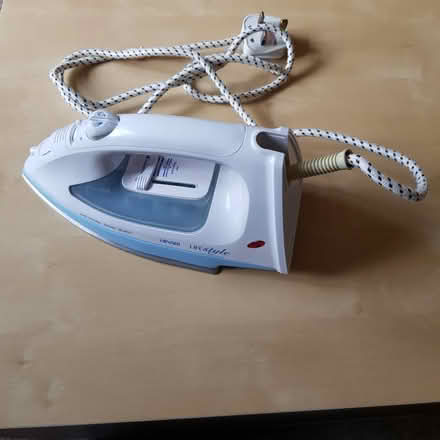 Photo of free Iron Needs Clean See Description (Handforth SK9) #3