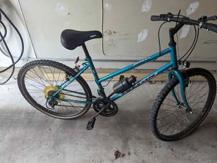 Photo of free Old bike (Ashburn Farm) #1