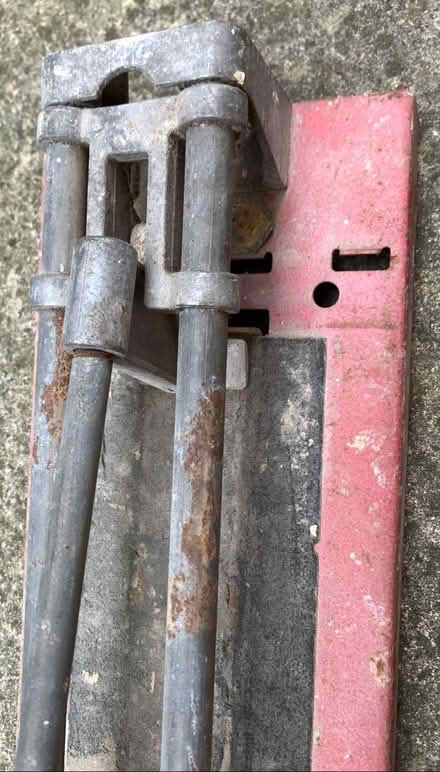 Photo of free Tile cutter (Chingford E4) #1