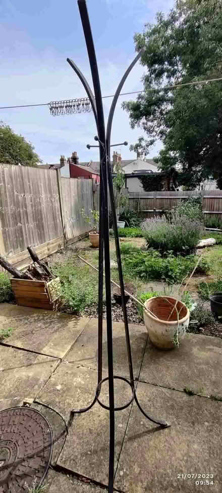 Photo of free Hat stand (South Norwood SE25) #1