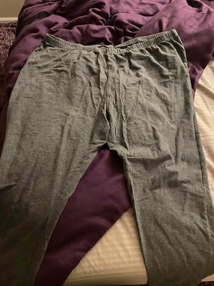 Photo of free 3XL Leggings - Grey (Bellevue) #1