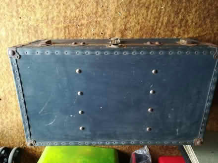 Photo of free Old storage trunk (Dunstable LU6) #1