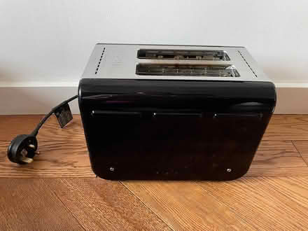 Photo of free Dualit Toaster (BS1) #2