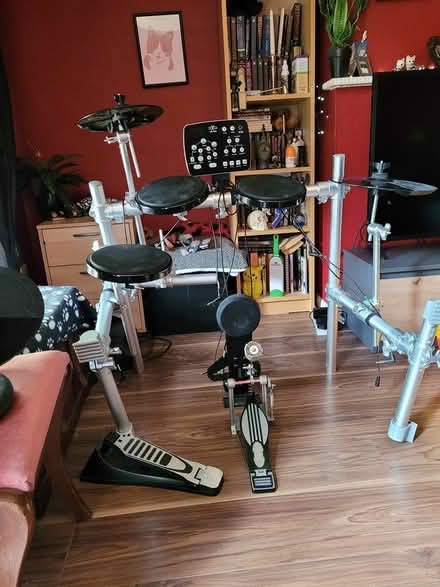 Photo of free Electronic drum kit (Edinburgh EH6) #1