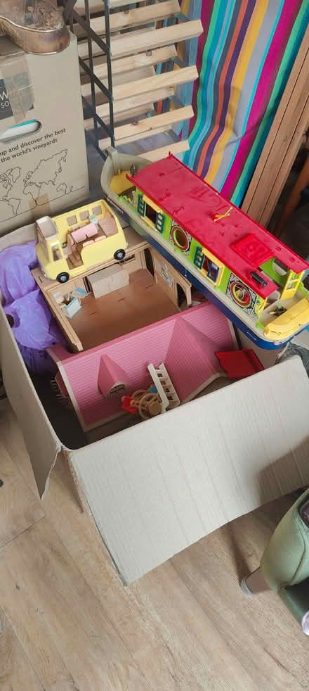Photo of free Lots of Sylvanian families toys (Tring HP23) #1