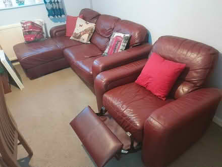 Photo of free Sofa (Kidlington) #1