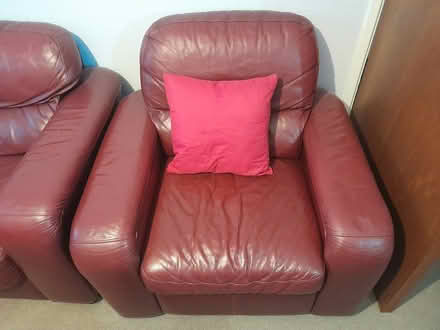 Photo of free Sofa (Kidlington) #2