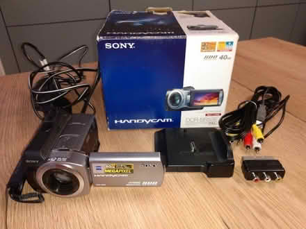 Photo of free Sony camcorder (Rode Manor BA11) #4