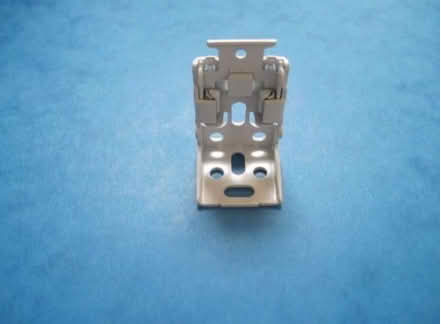 Photo of roman blind fixing brackets (Woosehill RG41) #1