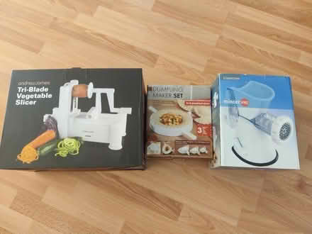 Photo of free Kitchen stuff (Watford WD25) #1