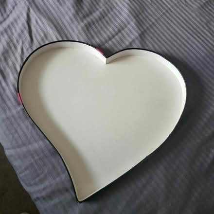 Photo of free Cardboard heart (Great Lever BL3) #1