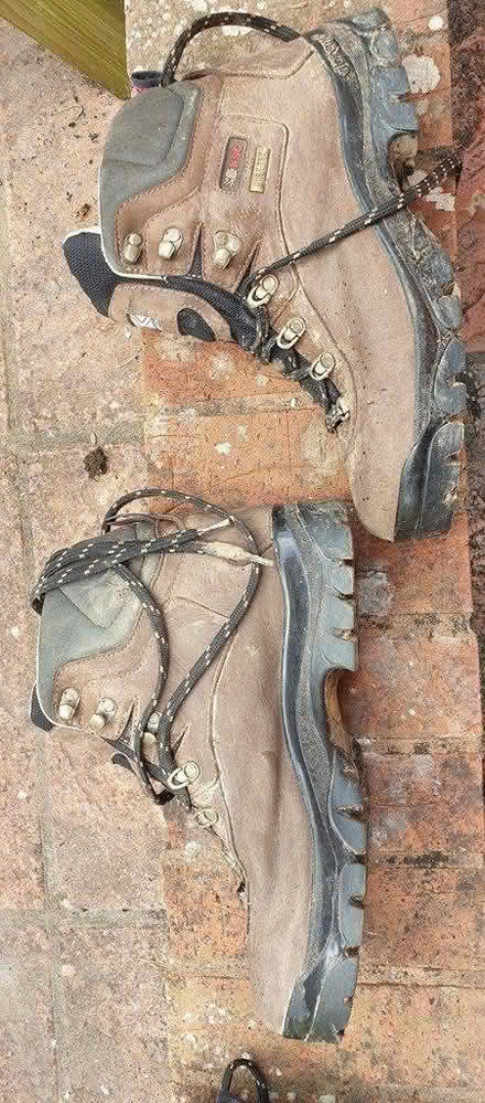 Photo of free Gent's walking boots size 10.5 (Keynsham) #4