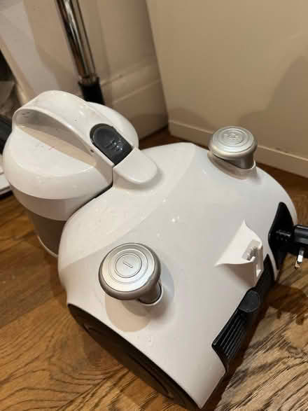 Photo of free Small white bagless vacuum cleaner hoover (Chelsea SW3) #3