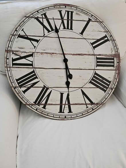 Photo of free Wooden Clock (Livermore) #1