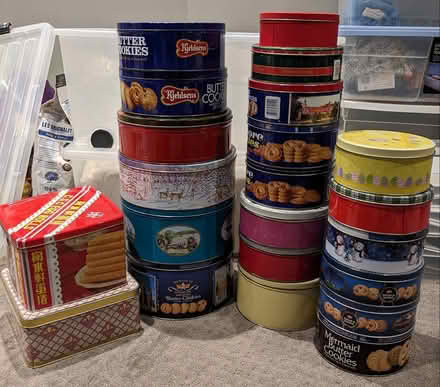 Photo of free Assorted Cookie Tins (Hunt Club/Prince of Wales) #1